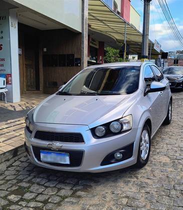 CHEVROLET SONIC 1.6 LT SEDAN 16V FLEX 4P AUTOMÁTICO